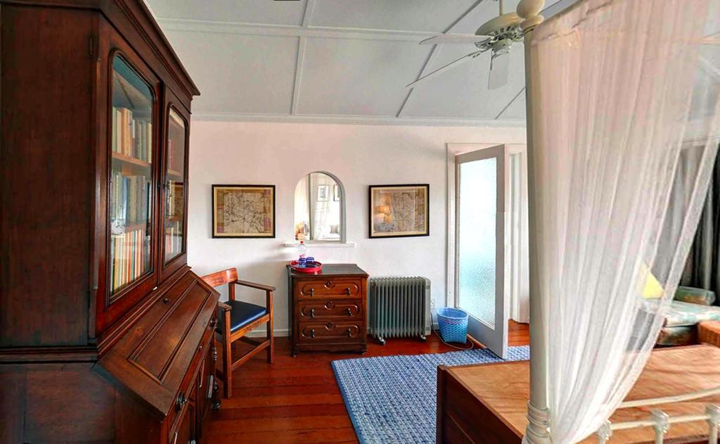 St James ブルー オン ブルー ベッド ＆ ブレックファースト Bed & Breakfast エクステリア 写真